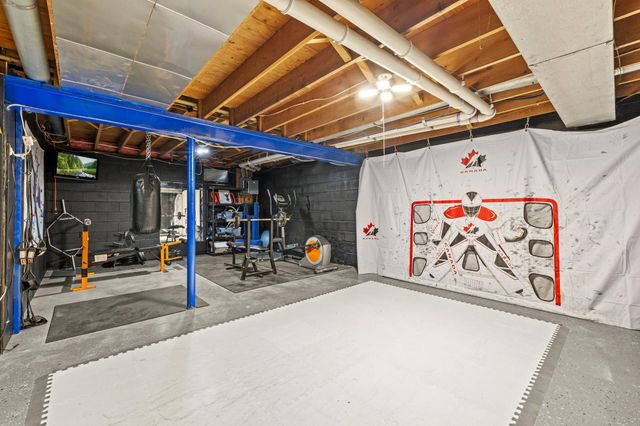 2680 Holly Lane N, Plymouth, MN 55447