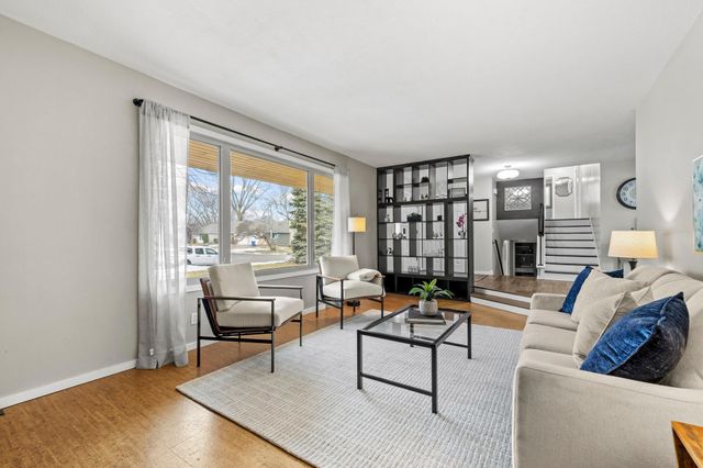 2680 Holly Lane N, Plymouth, MN 55447