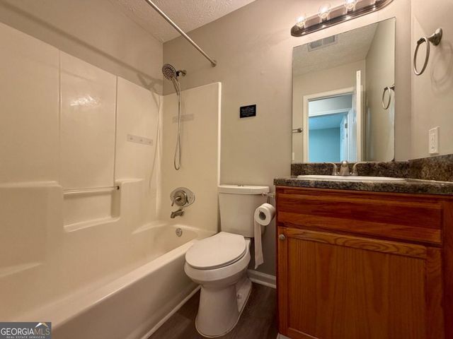 285 Lakeshore Drive, Stockbridge, GA 30281