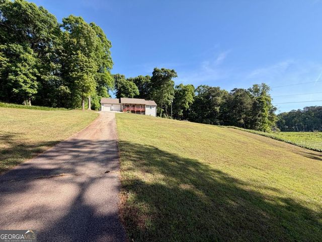 285 Lakeshore Drive, Stockbridge, GA 30281