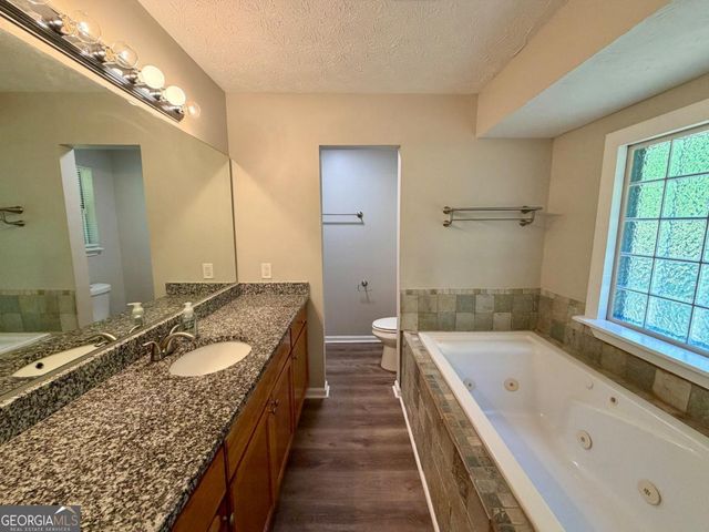 285 Lakeshore Drive, Stockbridge, GA 30281