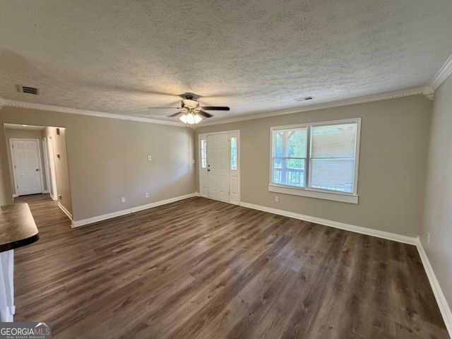 285 Lakeshore Drive, Stockbridge, GA 30281
