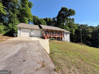 285 Lakeshore Drive, Stockbridge, GA 30281