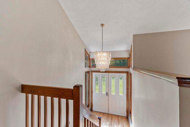 4 Douglas Avenue, Wilmington, MA 01887