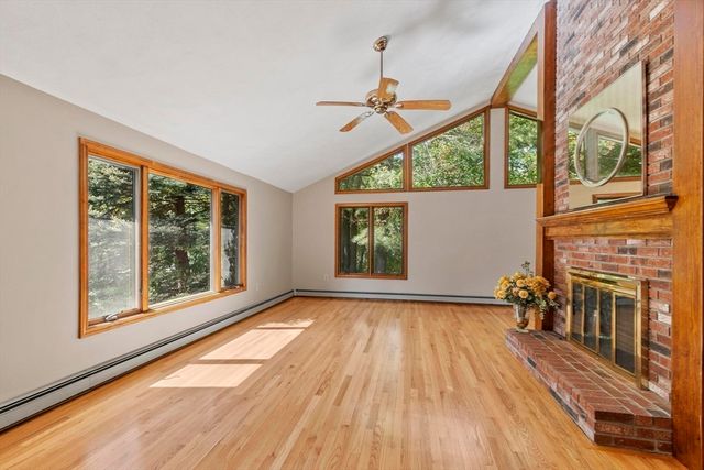 4 Douglas Avenue, Wilmington, MA 01887