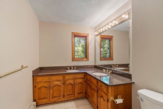 4 Douglas Avenue, Wilmington, MA 01887