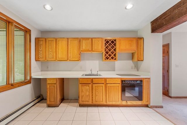 4 Douglas Avenue, Wilmington, MA 01887