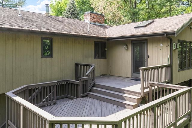 4 Douglas Avenue, Wilmington, MA 01887