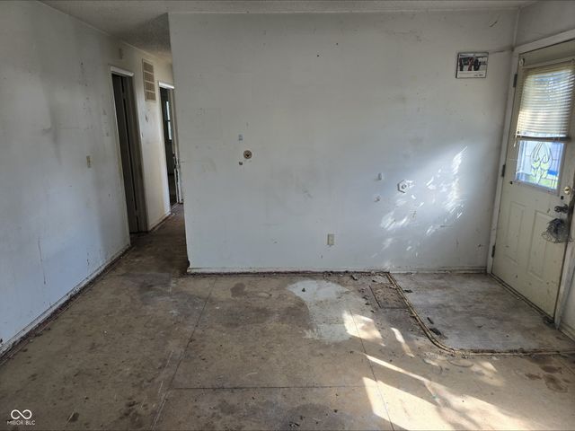 3368 W Serenity Parkway, Connersville, IN 47331