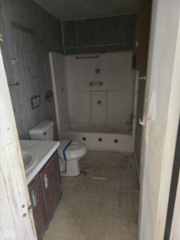 3368 W Serenity Parkway, Connersville, IN 47331