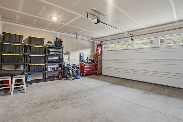 20659 E Valley Vista Dr, Liberty Lake, WA 99019