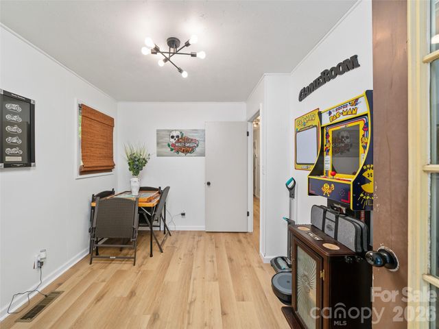 1030 Hughes Gap Road, Bakersville, NC 28705