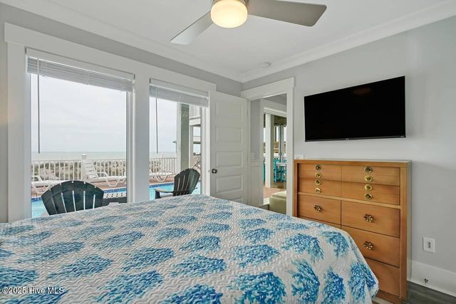 4005 E Beach Drive, Oak Island, NC 28465