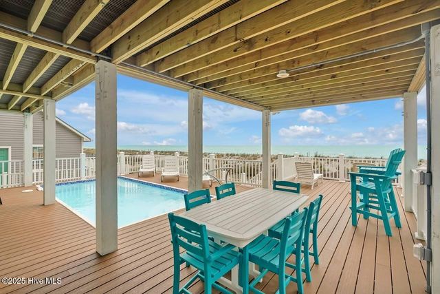 4005 E Beach Drive, Oak Island, NC 28465