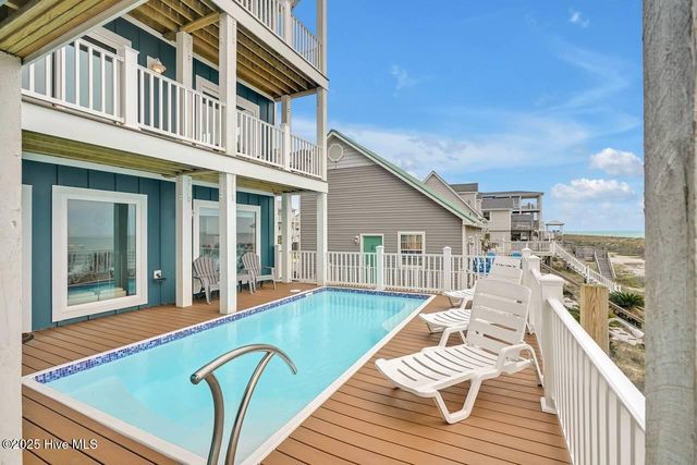 4005 E Beach Drive, Oak Island, NC 28465