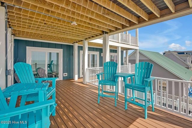 4005 E Beach Drive, Oak Island, NC 28465