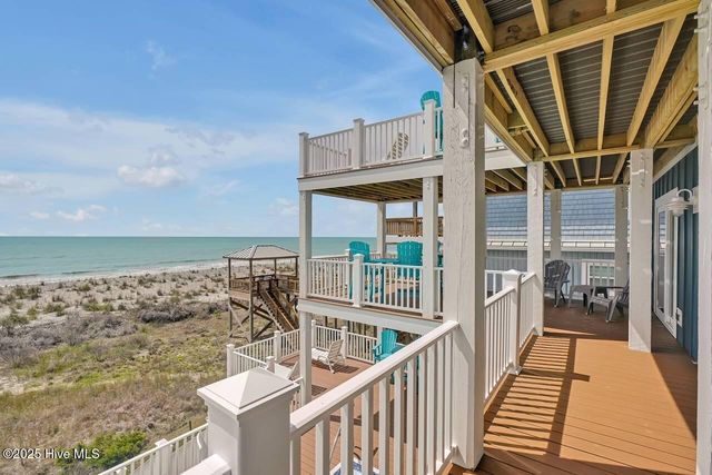 4005 E Beach Drive, Oak Island, NC 28465