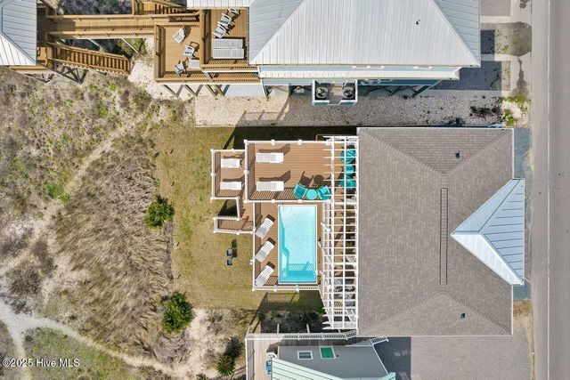 4005 E Beach Drive, Oak Island, NC 28465
