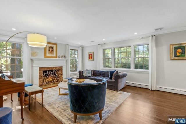 42 Warren Lane, Alpine, NJ 07620
