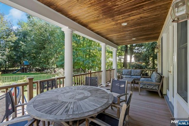 42 Warren Lane, Alpine, NJ 07620