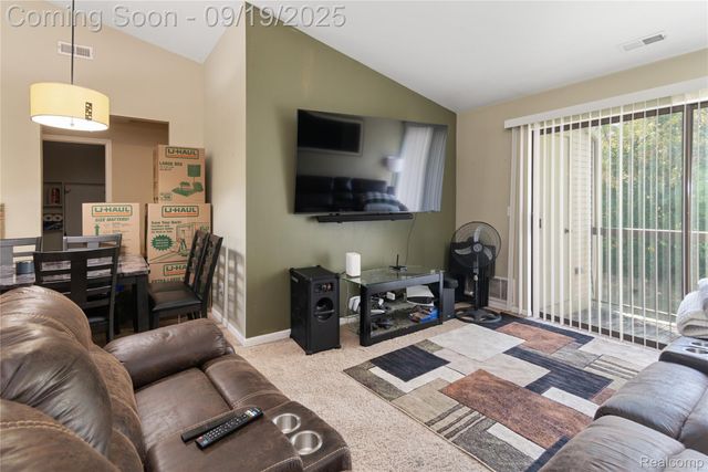 42789 Lilley Pointe Drive, Canton Charter Township, MI 48187