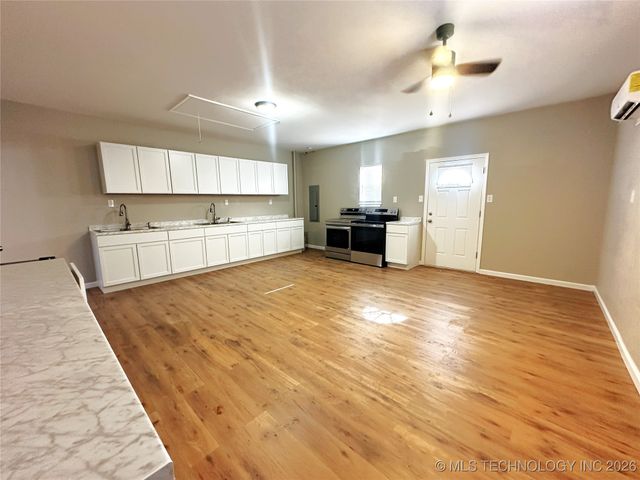 28 Country Club Drive, Canadian, OK 74425