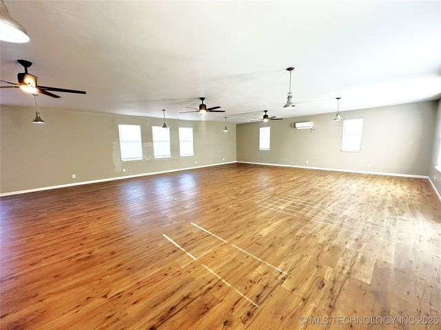 28 Country Club Drive, Canadian, OK 74425