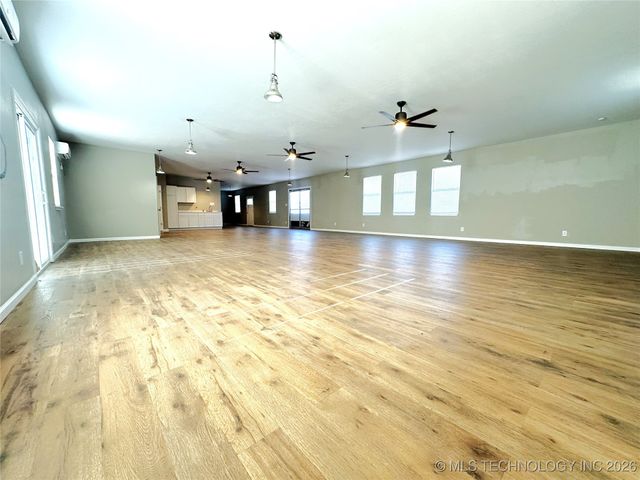 28 Country Club Drive, Canadian, OK 74425