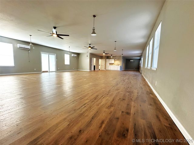 28 Country Club Drive, Canadian, OK 74425