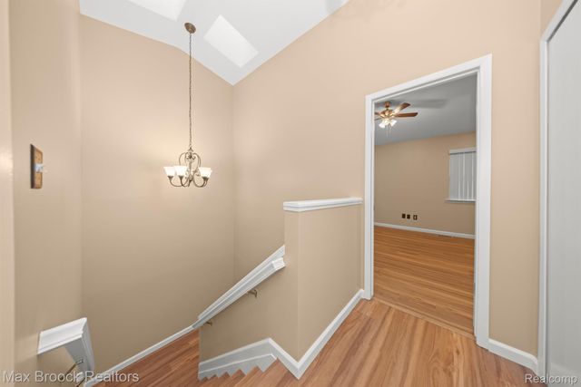 5605 DRAKE HOLLOW Drive W Unit 41, West Bloomfield Charter Township, MI 48322