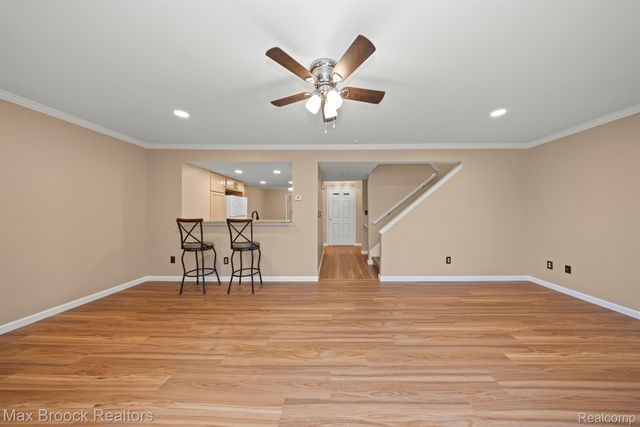 5605 DRAKE HOLLOW Drive W Unit 41, West Bloomfield Charter Township, MI 48322