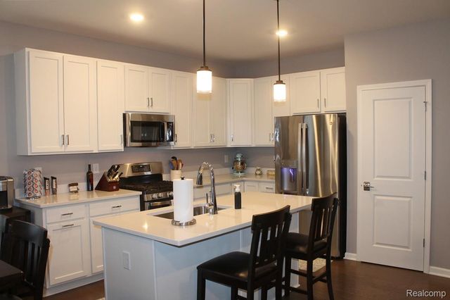 3761 Park Creek Lane, Canton Charter Township, MI 48188