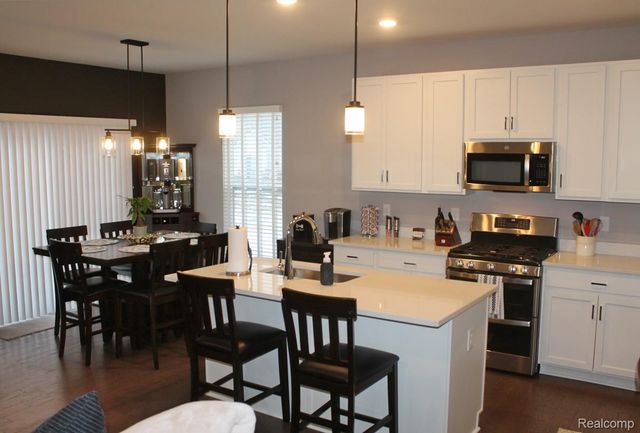 3761 Park Creek Lane, Canton Charter Township, MI 48188