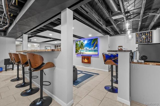 24280 Ridgedale Street, Oak Park, MI 48237