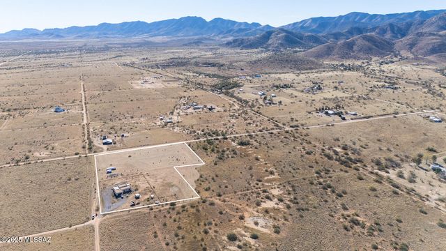 564 W Knox Street, Pearce, AZ 85625