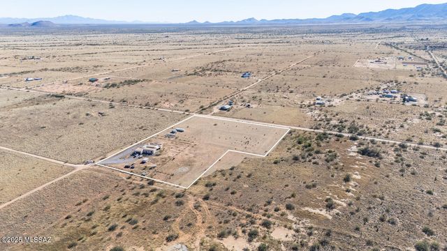 564 W Knox Street, Pearce, AZ 85625