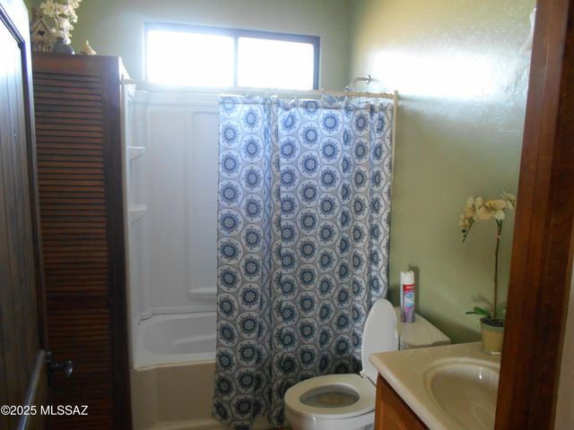 564 W Knox Street, Pearce, AZ 85625