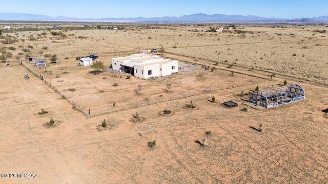 564 W Knox Street, Pearce, AZ 85625