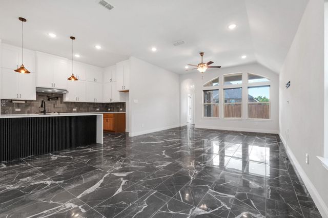 2818 Chestnut Lane, Melissa, TX 75454