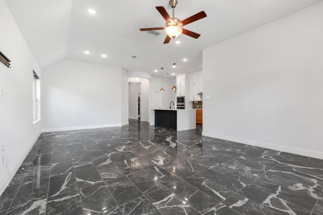 2818 Chestnut Lane, Melissa, TX 75454