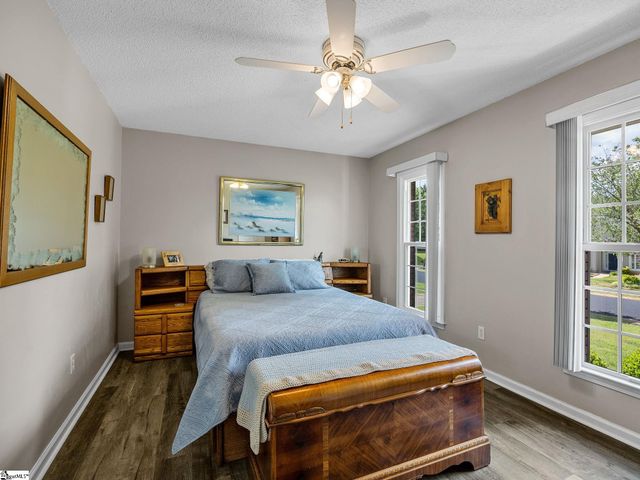 121 Lewis Burnett Drive, Boiling Springs, SC 29316
