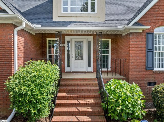 121 Lewis Burnett Drive, Boiling Springs, SC 29316