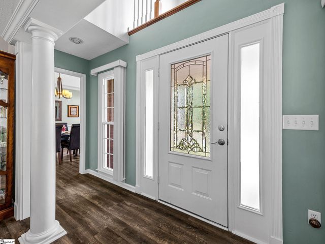 121 Lewis Burnett Drive, Boiling Springs, SC 29316