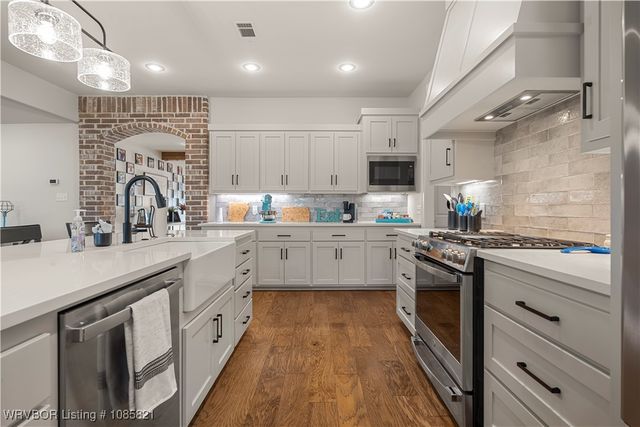 8305 McLaren Drive, Fort Smith, AR 72916