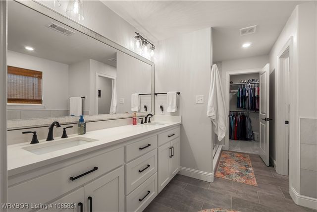 8305 McLaren Drive, Fort Smith, AR 72916