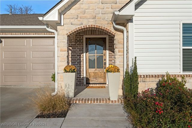 8305 McLaren Drive, Fort Smith, AR 72916