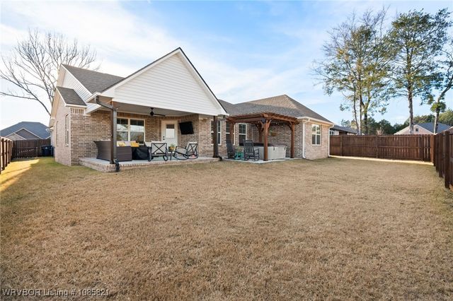 8305 McLaren Drive, Fort Smith, AR 72916