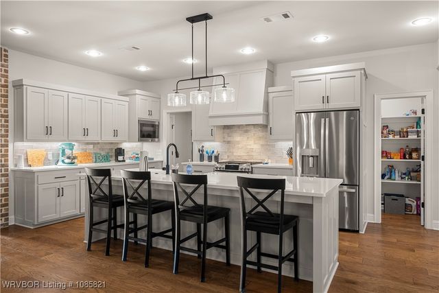 8305 McLaren Drive, Fort Smith, AR 72916