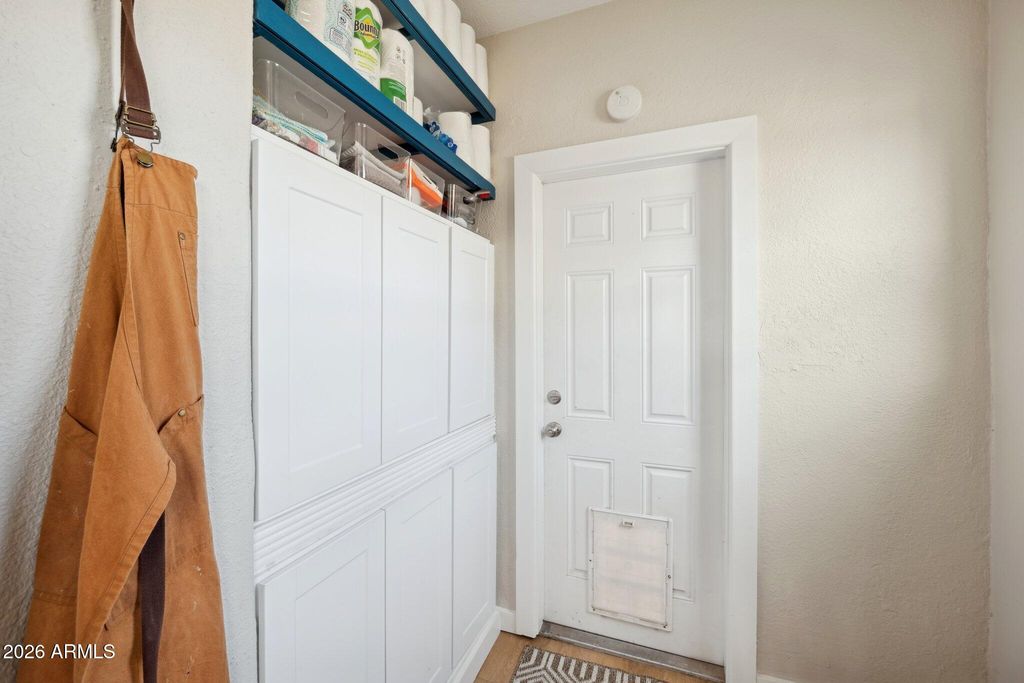 Image 13 of property listing at 2218 N 21ST Place, Phoenix, AZ 85006