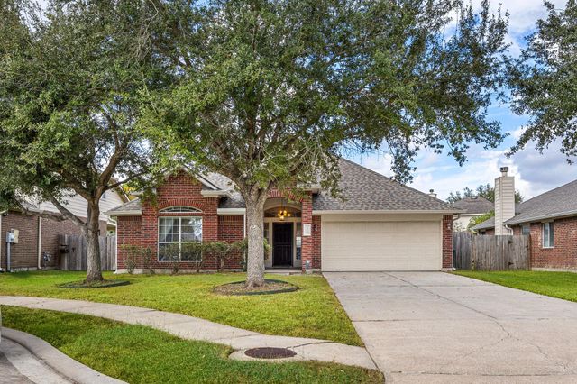 3012 Kings Isle Lane, Dickinson, TX 77539
